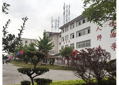 眉山市信息工程学院是私立学校吗