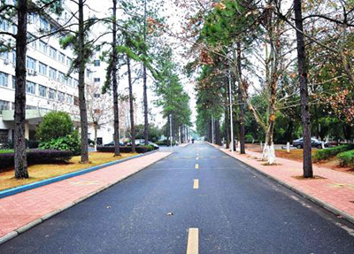 峨眉山航空学校