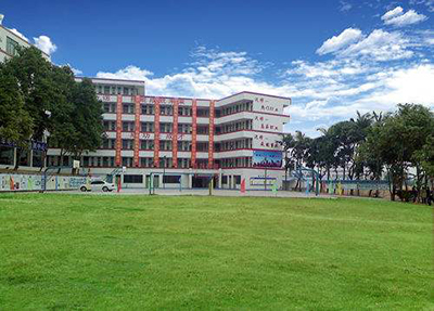 学校介绍