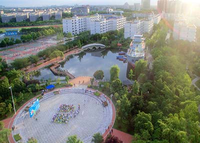 学校全貌