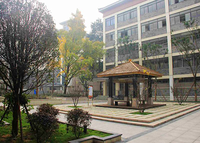 校园风貌.jpg