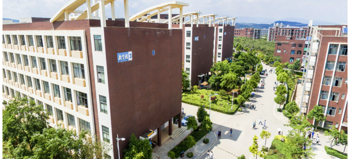 昆明市卫生学校