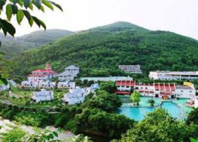 重庆轻工职业学院是公办吗