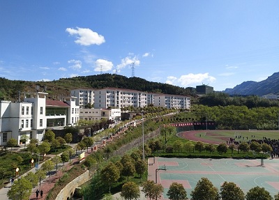 四川省剑阁职业高级中学校环境好不好