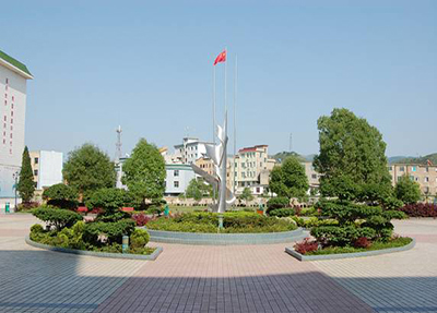 崇州二中职业技术学校乘车路线走怎么走