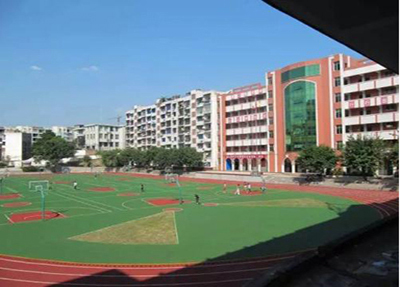 宜宾市第三职业中学校校风校纪好不好