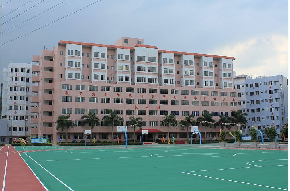 四川青川县职业高级中学