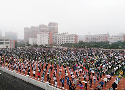 学生早操航拍