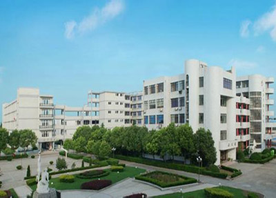 成都志翔职业学校收费如何