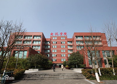重庆电讯职业学院好吗  教学管理如何
