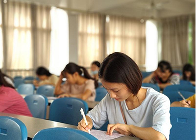 乐山市计算机学校宿舍有空调吗
