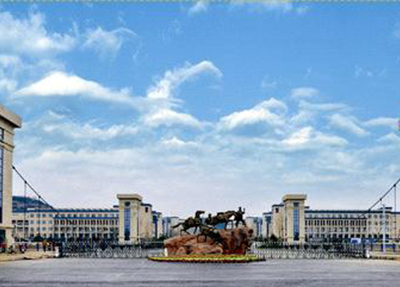 学校大门