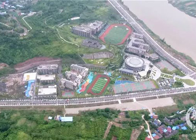 åæ±éè·¯ä¸­å­¦
