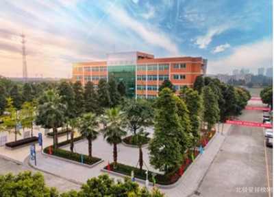 学校环境图片
