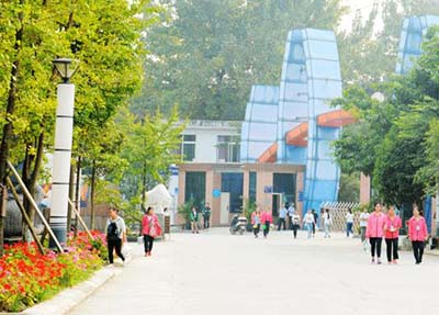 学校环境图片
