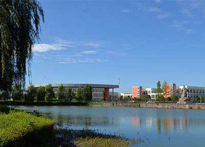 学校环境图片