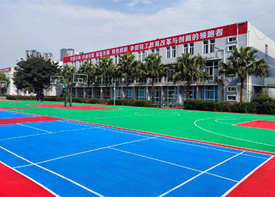  成都光华技工学校